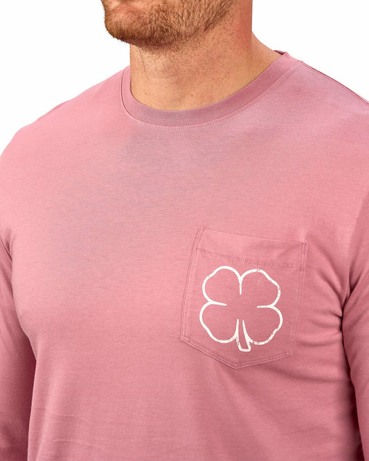 Black Clover Retro Long-Sleeved Pastel Pink Graphic T-Shirt