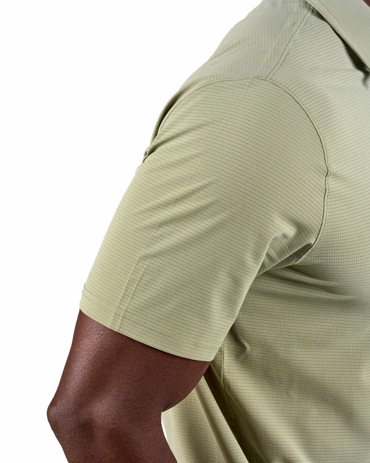 Black Clover Men's Beige Mesh Performance Polo for Golf or Business