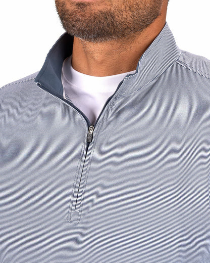 Black Clover Men's Versatile Black Quarter-Zip Sweatshirt for Style and Comfort