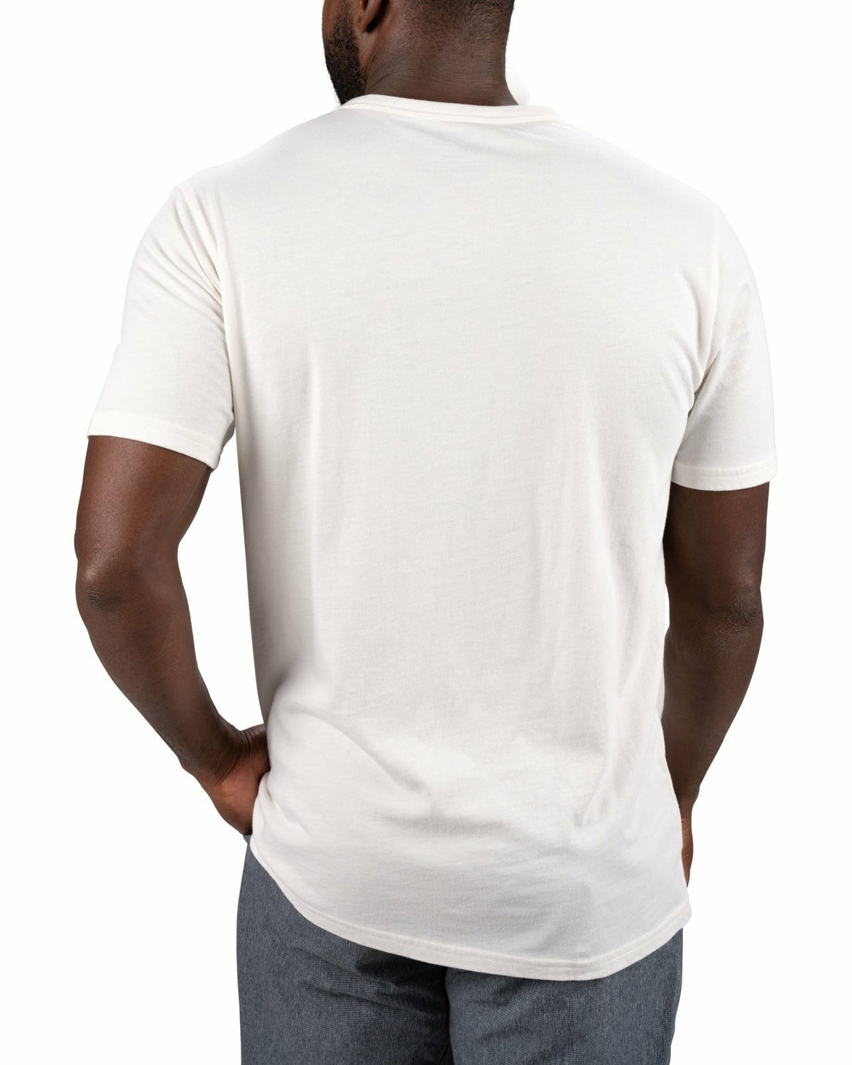 Black Clover Super Soft Men's Grey and Cream Graphic Tee
