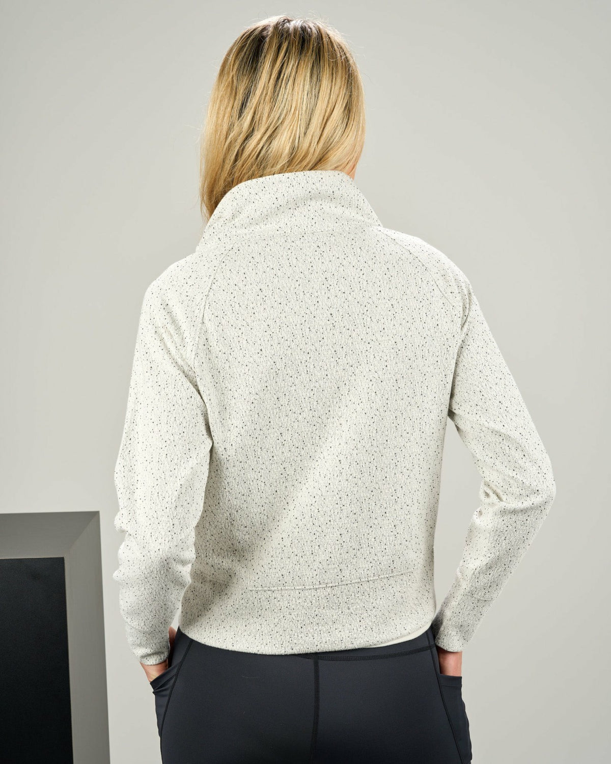 Black Clover Women's White Textured Quarter-Zip Pullover