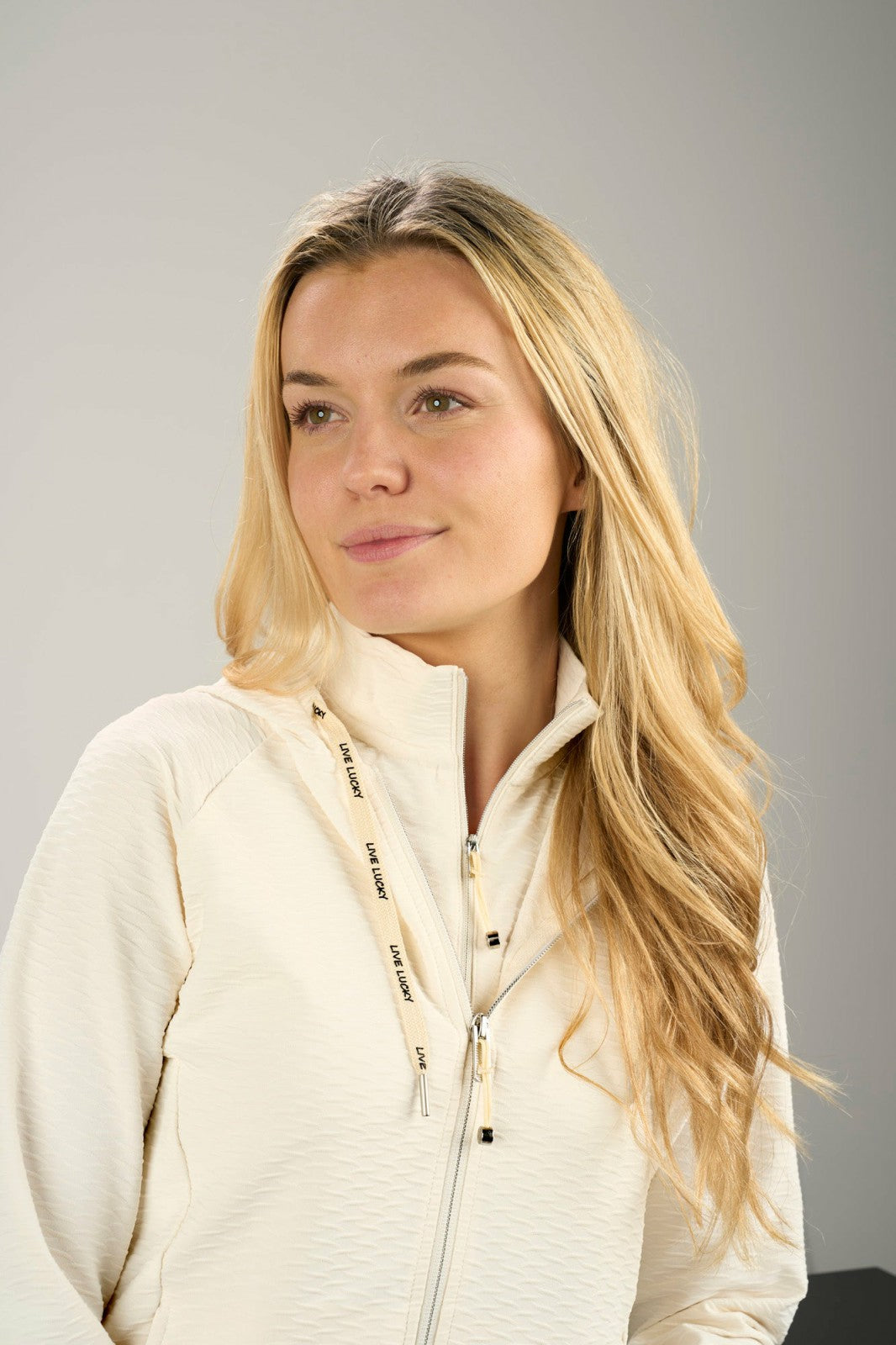 Black Clover Women's Textured Cream Athletic Jacket for Golf or Tennis