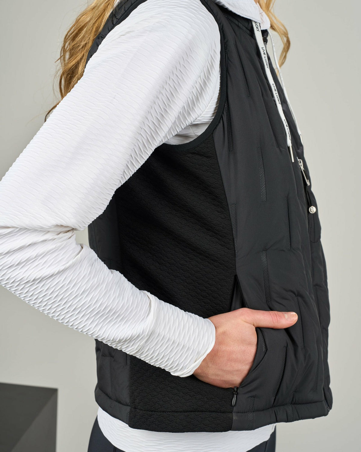 Black Clover Women's Warm and Comfortable Black Puffer Vest
