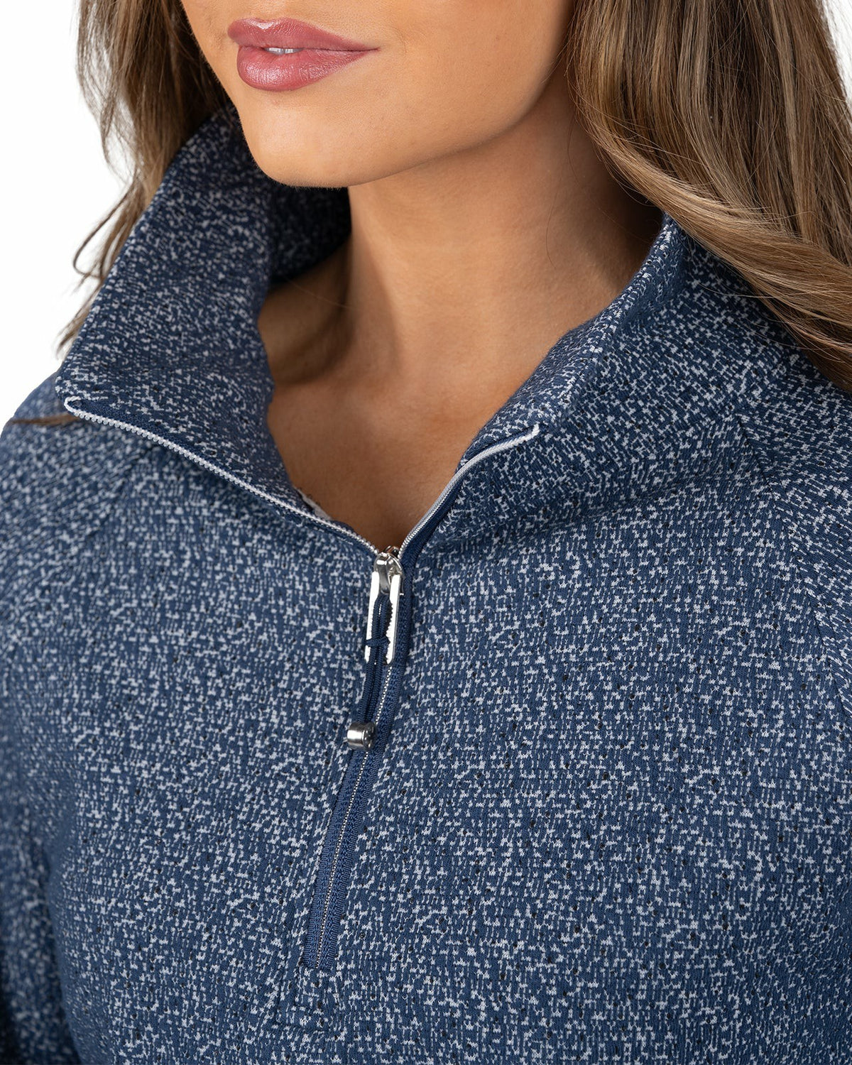 Black Clover Women's Navy and White Textured Quarter-Zip Pullover