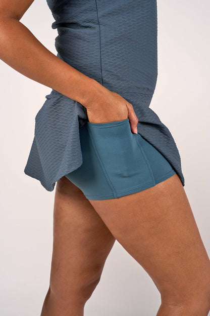 Black Clover Women's Textured Grey Skort for Golf or Tennis