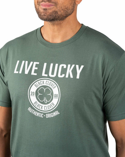 Black Clover Super Soft Men's Green and White Graphic Tee