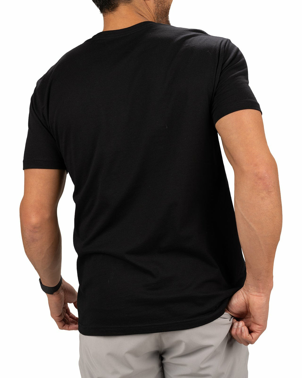 Black Clover Men's Versatile Black Graphic Tee for Golf & Lifestyle
