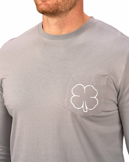 Black Clover Retro Long-Sleeved Light Grey Graphic T-Shirt